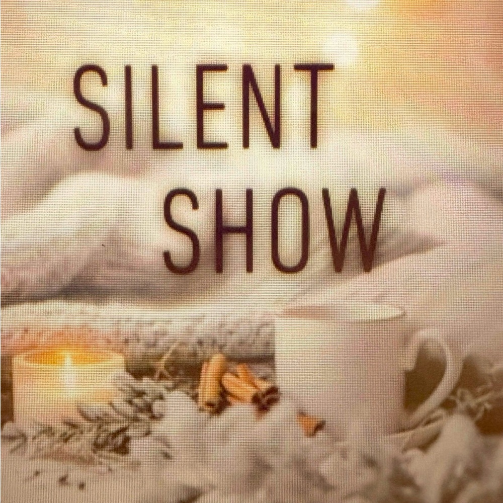 KSilvers1022 Silent Show like to be notified! Low Starts some are NWT and NWOT